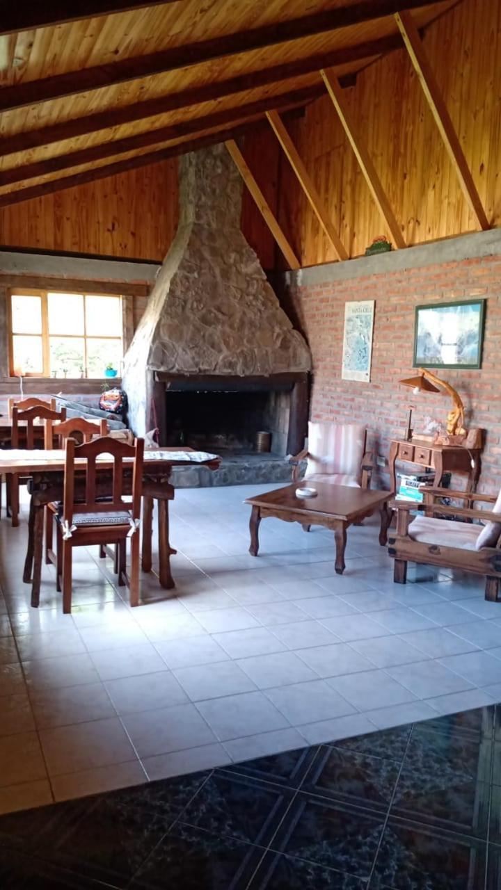 Hosteria Altas Cumbres El Chalten Εξωτερικό φωτογραφία